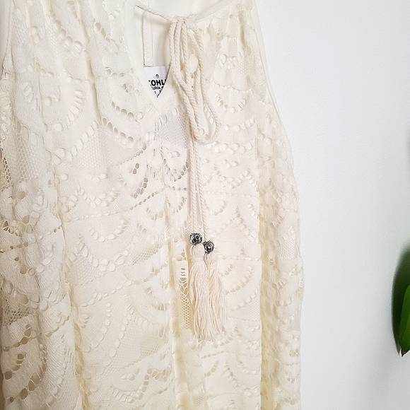 Dress - Picture 2 of 5